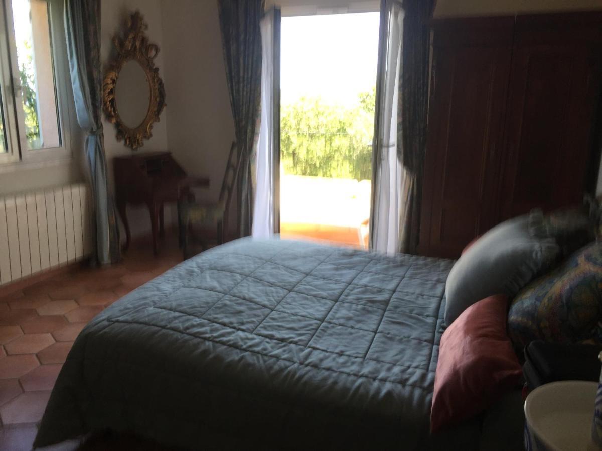 Fiuminale Bed & Breakfast Монтичело Екстериор снимка